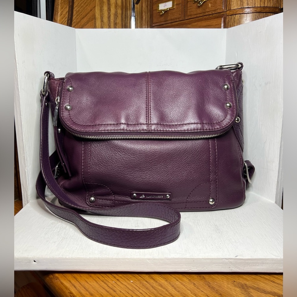 Vintage B Makowsky A236100 Purple/Burgundy Leather Large Crossbody